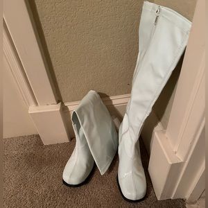 Gogo boots
